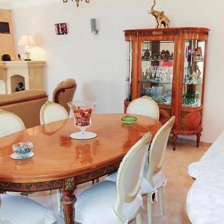 Holiday home 3 Bedroom Gorgeous In Les Angles *