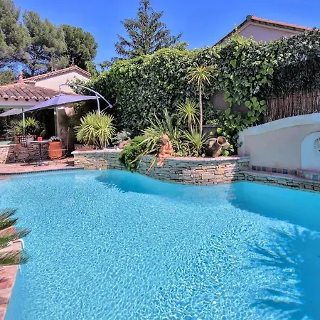 3 Bedroom Gorgeous In Les Angles * Les Angles (Gard)