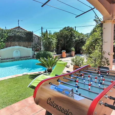 3 Bedroom Gorgeous In Les Angles Holiday home
