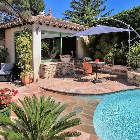 3 Bedroom Gorgeous In Les Angles